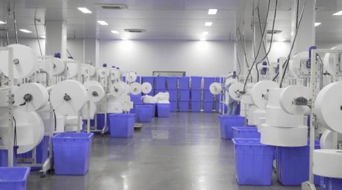 科技企业清远工厂90多条供港口罩生产线开动，产能翻倍增长